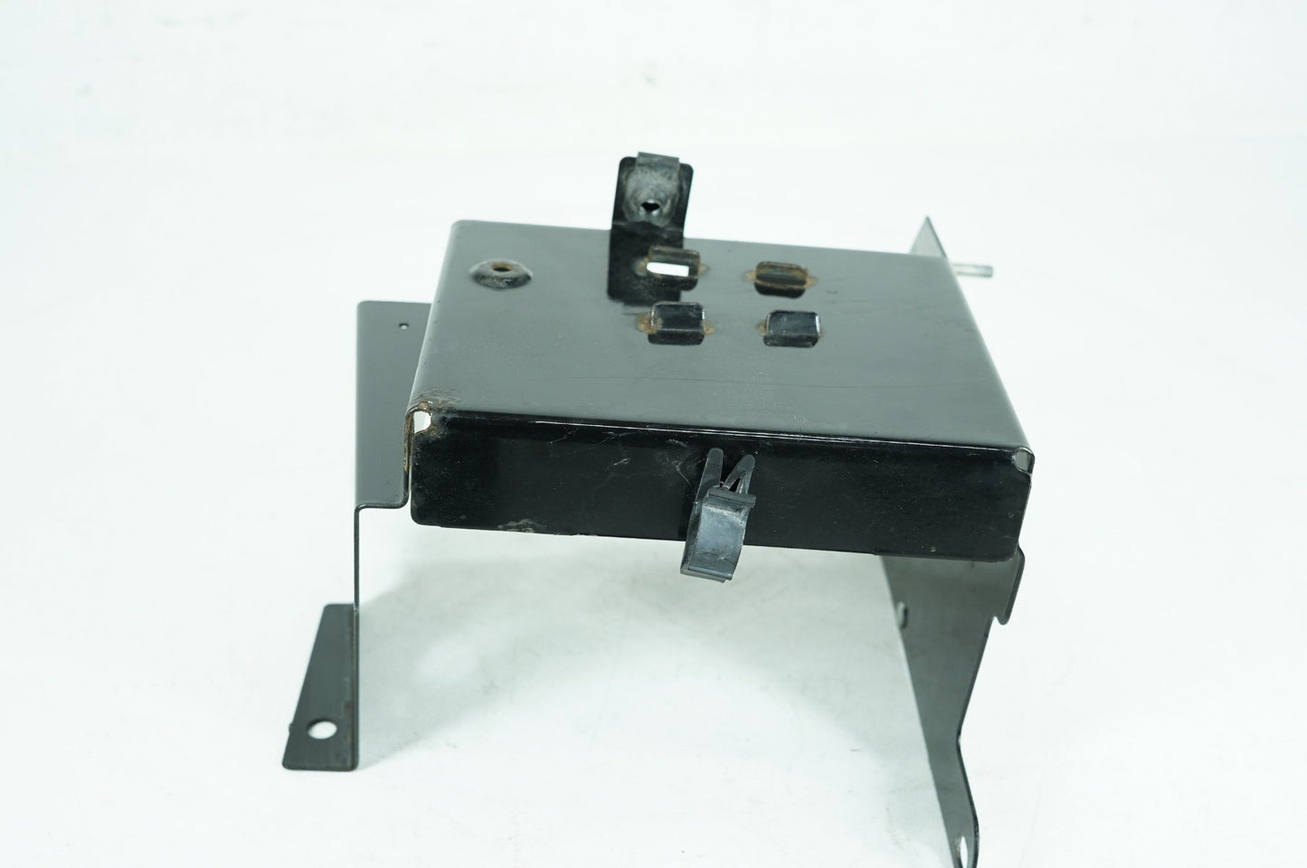2000 - 2006 Harley-Davidson Touring Road King Custom Battery Tray Bracket Holder Carrier 66281-02A