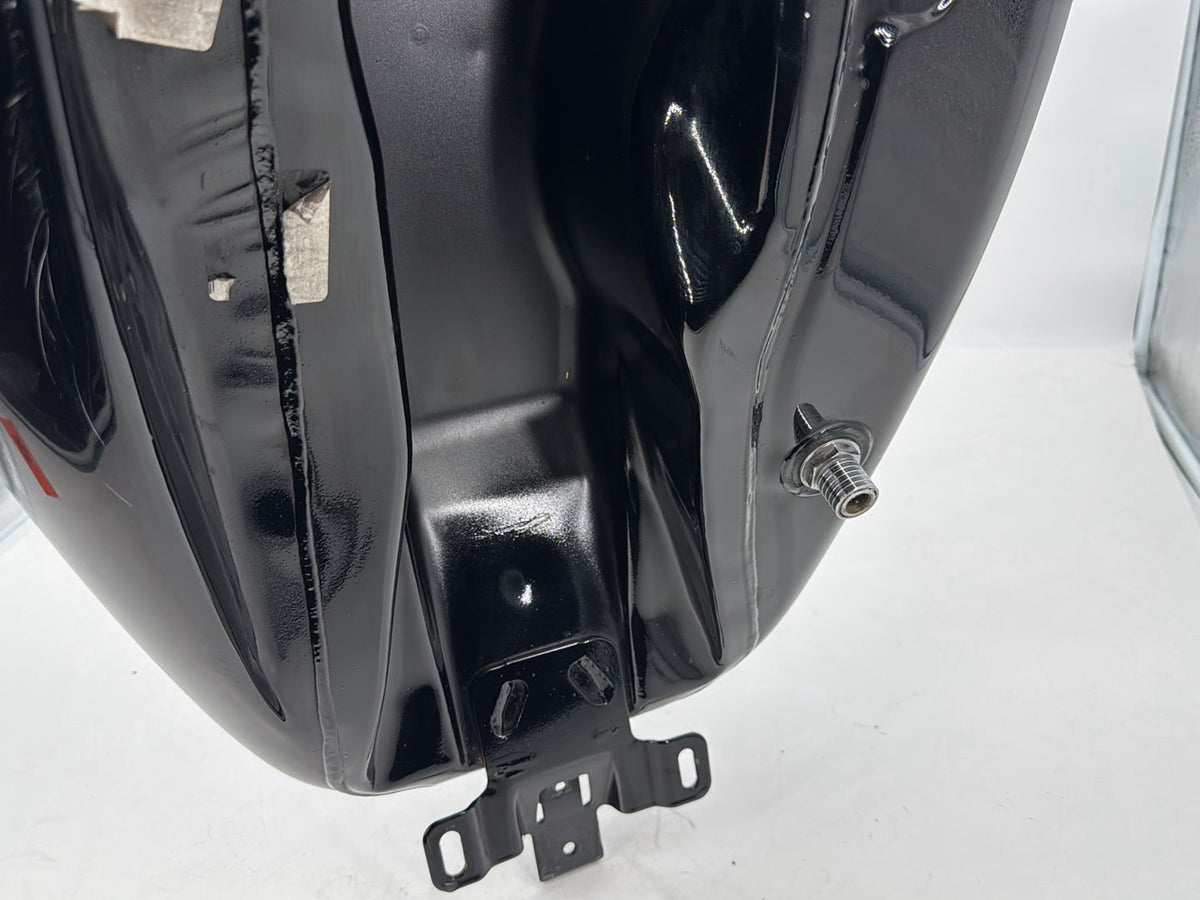 2009 Harley Touring FLTR Road Glide OEM Fuel Gas Tank Gasoline Reservoir