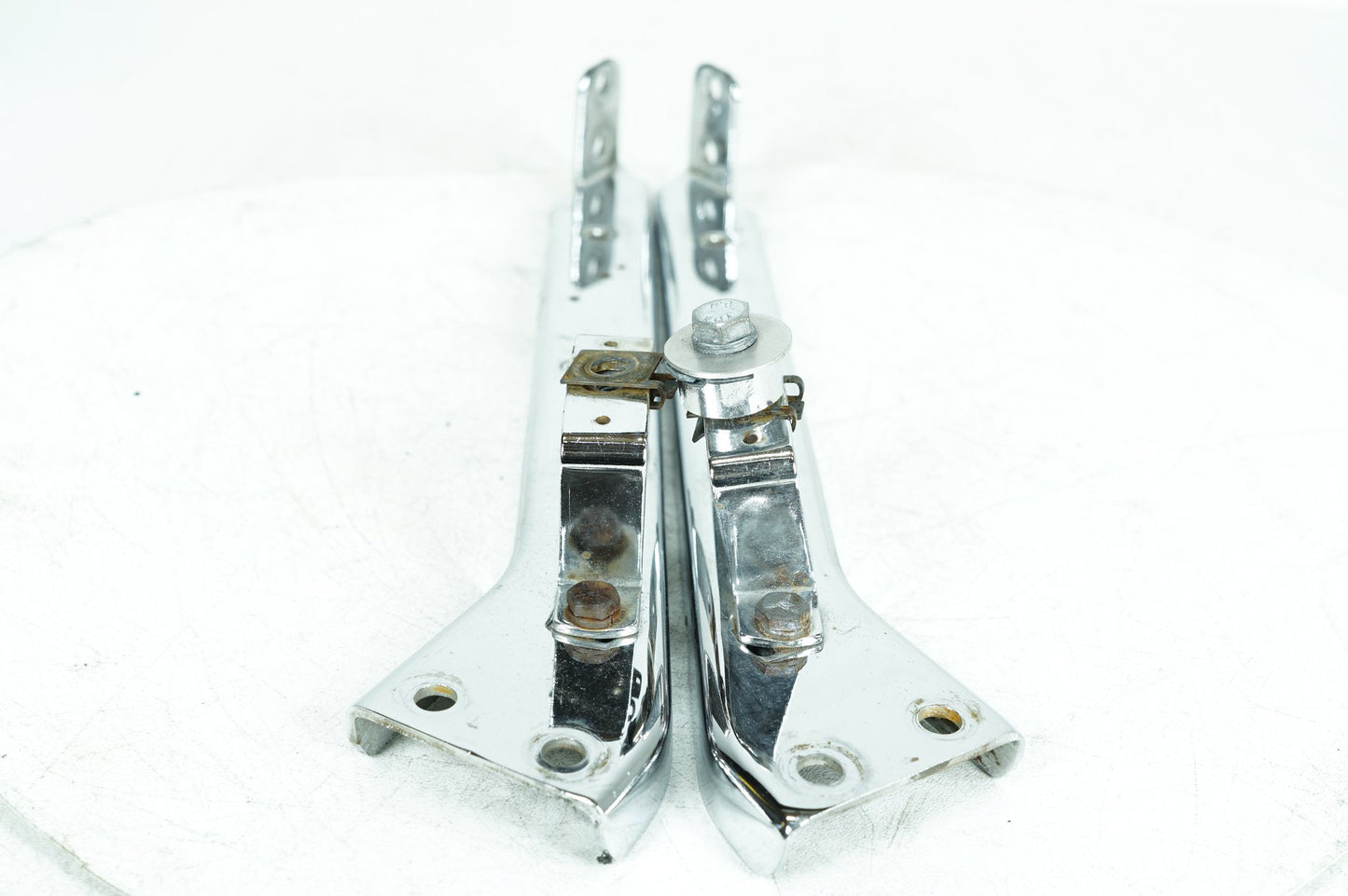 1984 - 1998 Harley-Davidson Touring Electra Glide Sport Rear Left & Right Saddlebag Fender Support 90718-79C
