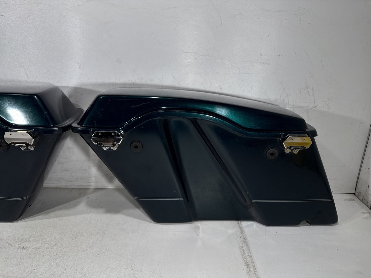 01 Harley Electra Glide Touring Classic OEM Left Right Saddlebags Luggage NOKey