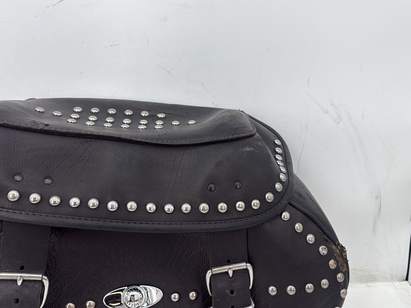 2006 Harley Softail FLSTCI Heritage Classic OEM Rear Left 1 Saddlebag Luggage Leather