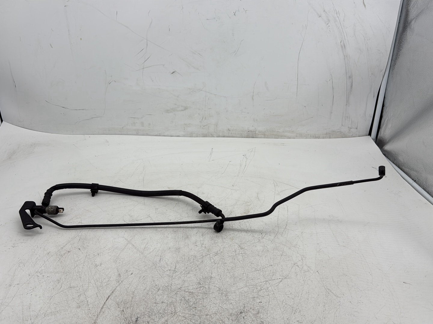 2009 Harley Street Glide Touring FLHX OEM Rear Brake Hose Line Pipe NON-abs