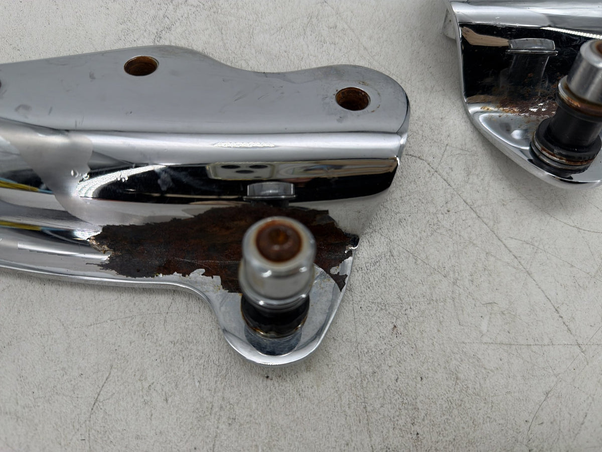 11 Harley Street Glide Touring FLHX-103 OEM 5 Point Detachable Docking Hardware
