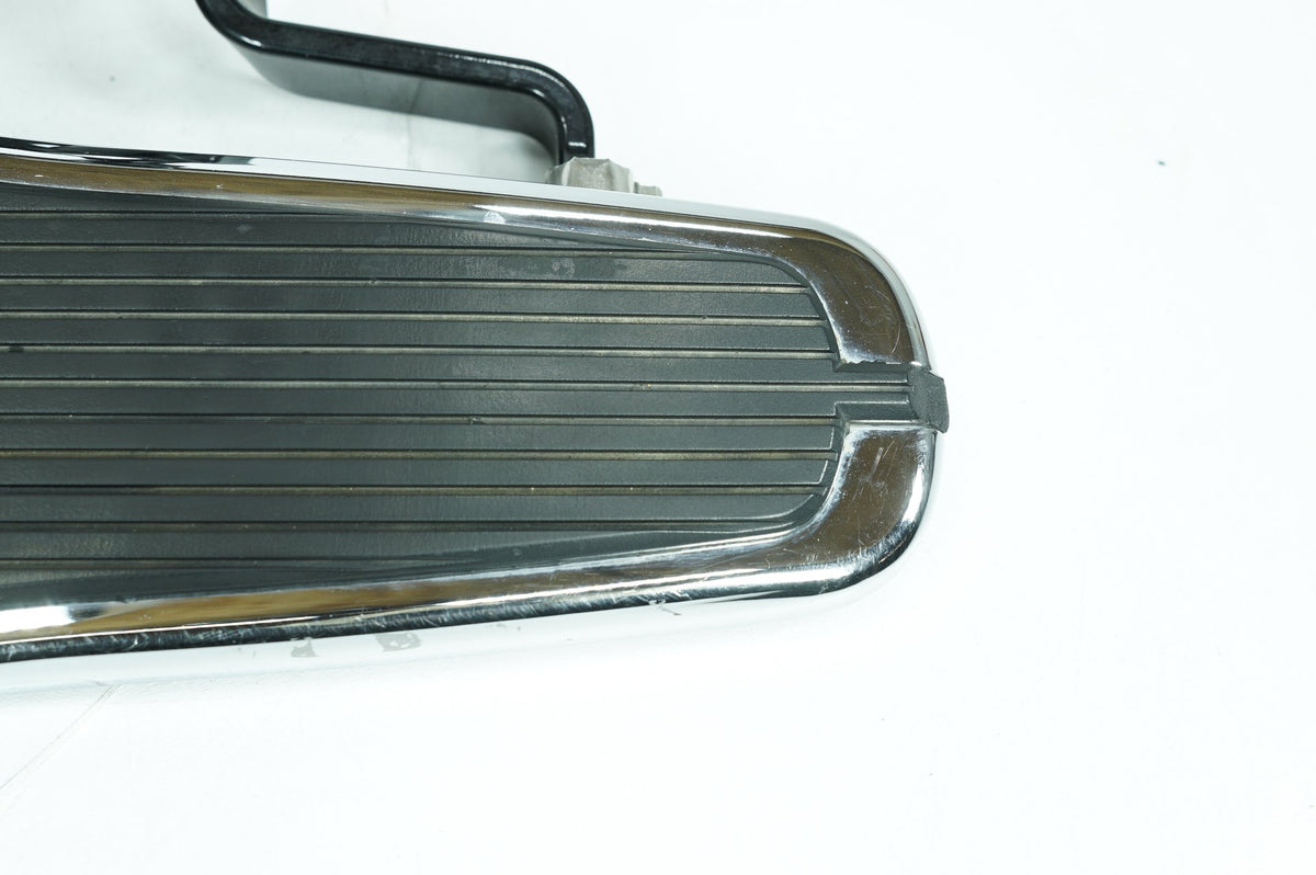 2006 Harley Softail FLSTNI Deluxe OEM Left Right Driver Floorboard Foot Rest