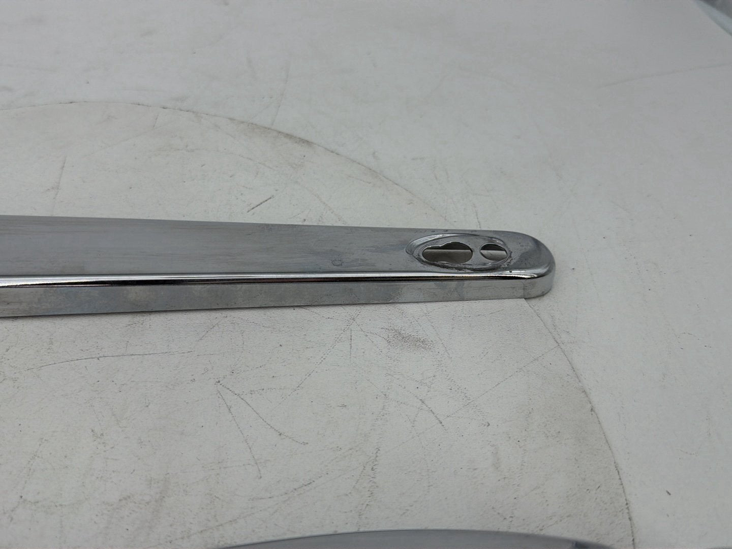 2007 - 2017 Harley-Davidson Dyna Super Glide Custom Left Right Saddlebag Fender Struts Brackets 59138-06