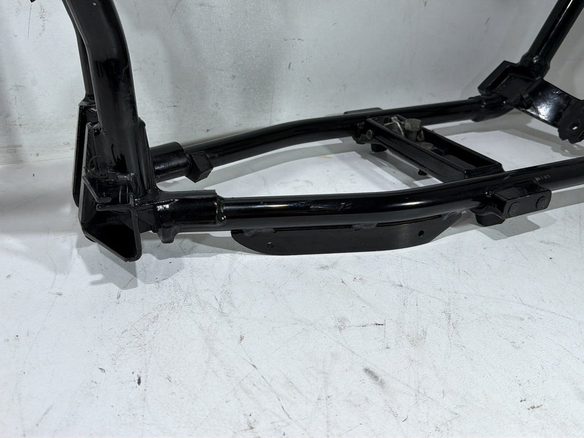 07 Harley Dyna Street Bob FXDBI OEM Body Main Frame Chassis 29 degree rake SLVG