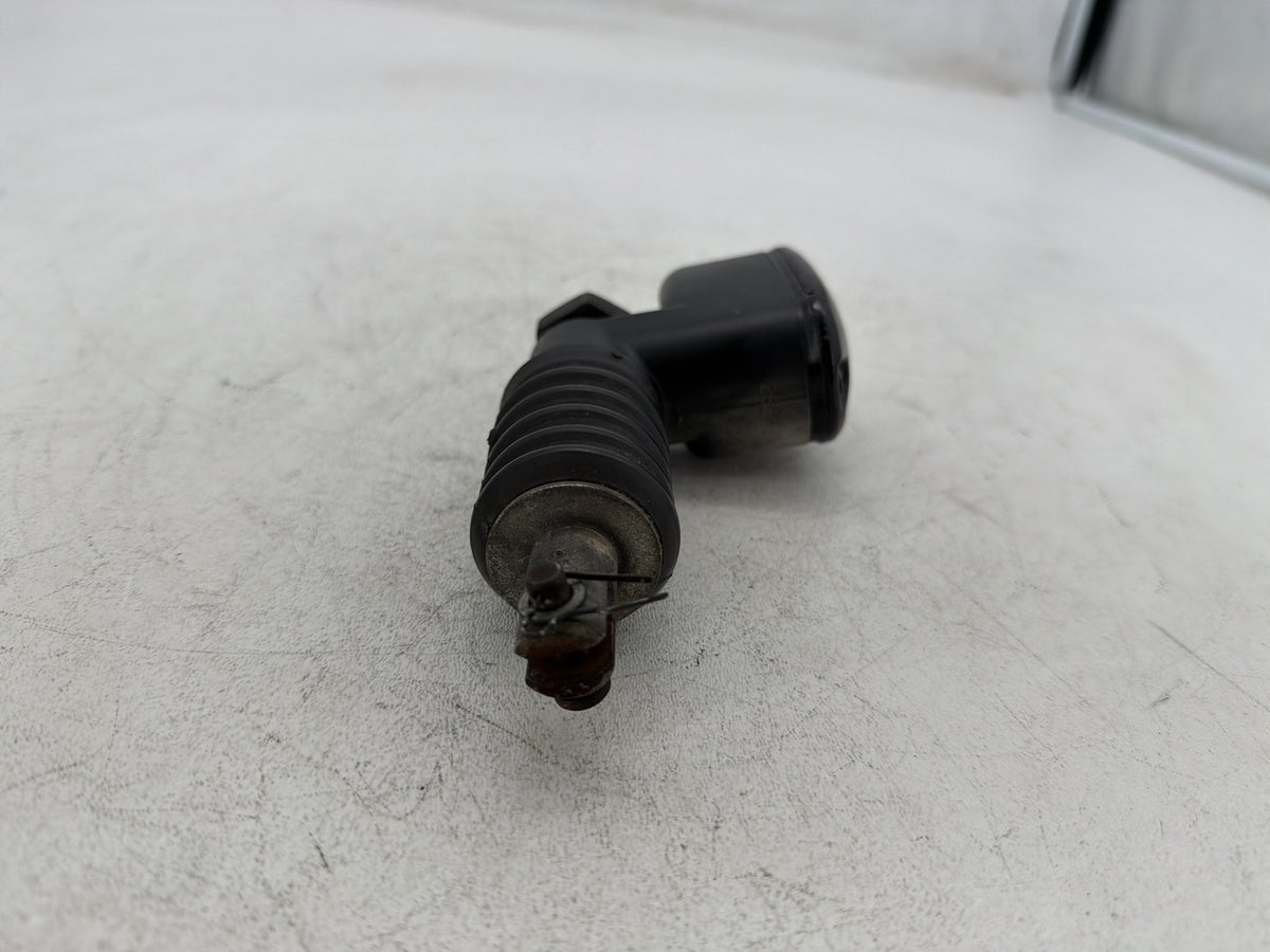 2002 Harley Electra Glide Touring FLHT OEM Rear Brake Master Cylinder Reservoir