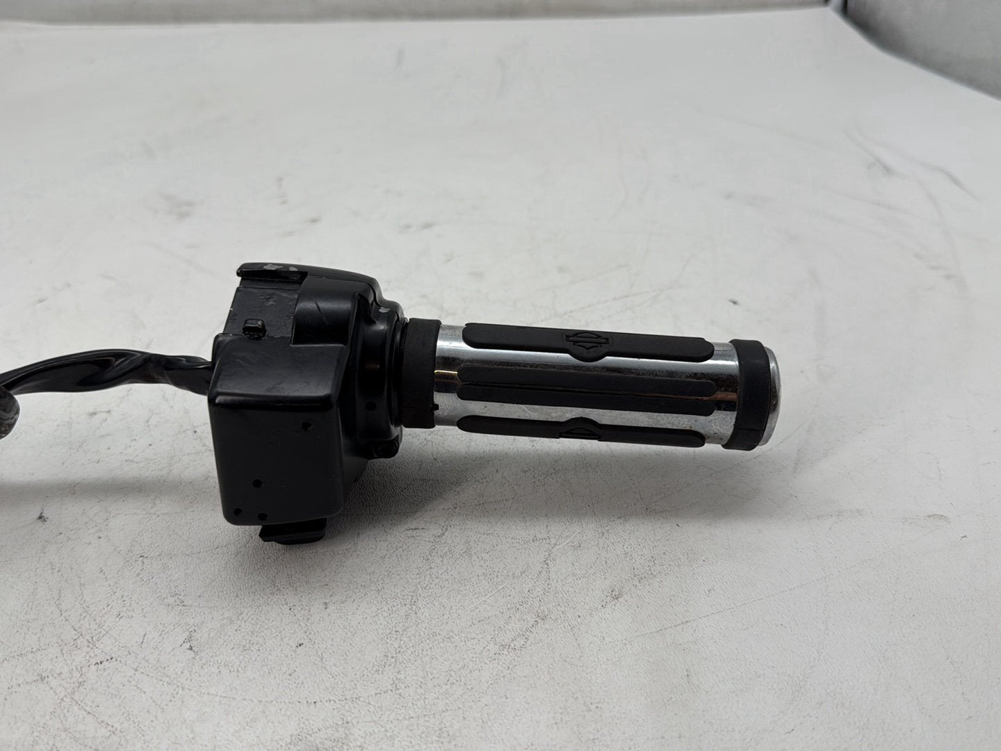 2006 Harley Touring FLHTCI Electra Glide Classic OEM Left Turn Signal Headlight Switches Controls