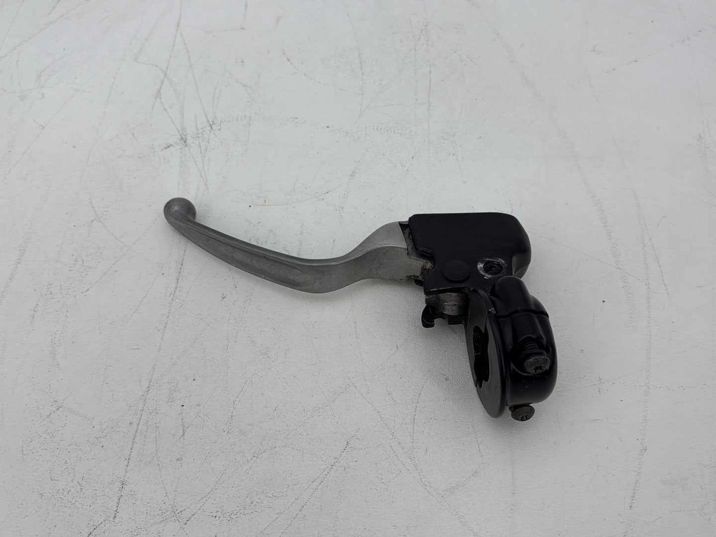 2011 Harley Electra Glide Ultra FLHTK OEM Front Left Hand Clutch Control Lever