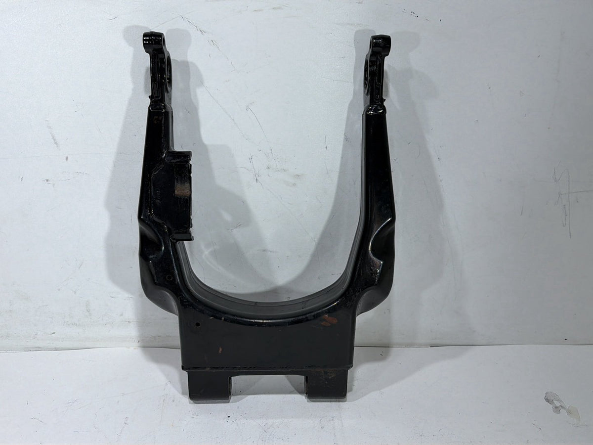 2009 Harley Road King Touring Police OEM Rear Fork Swingarm Swing Arm