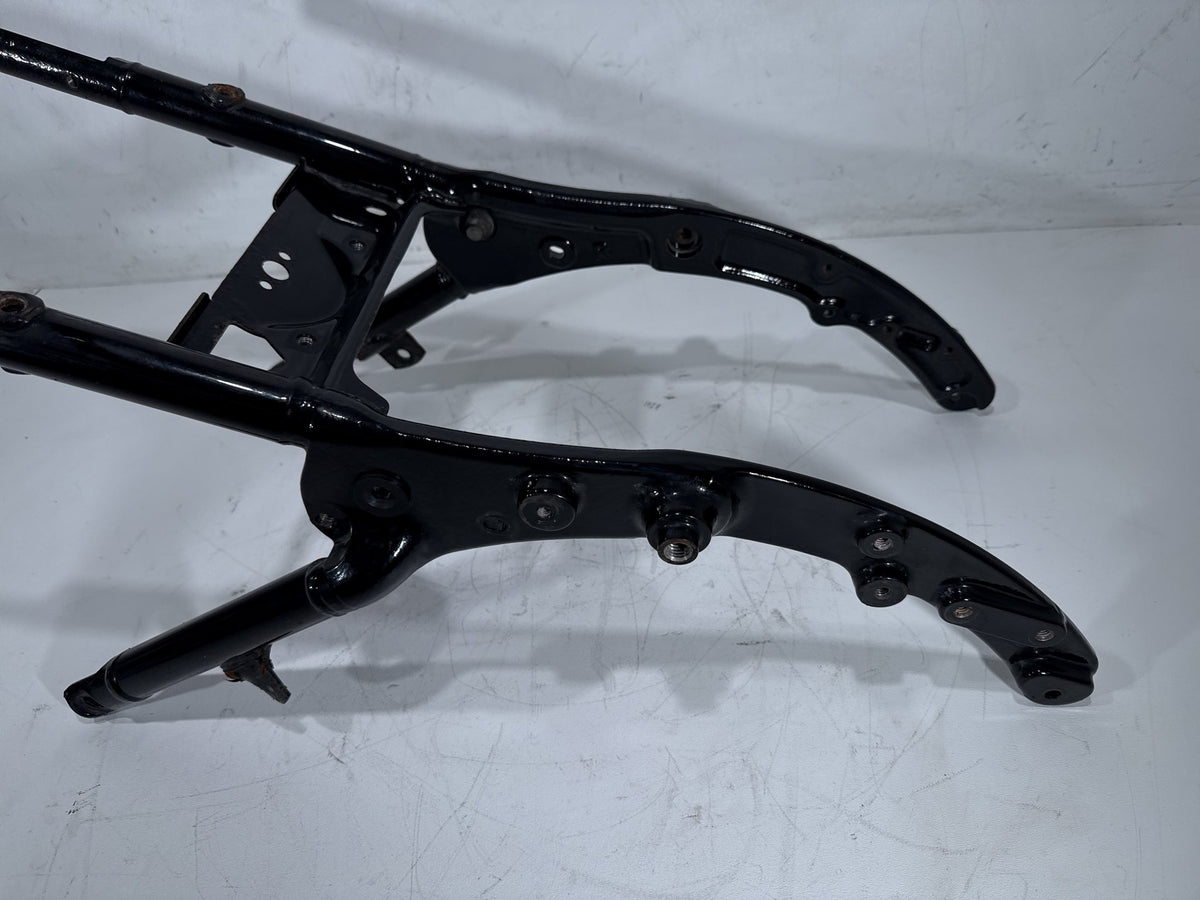 2011 Harley Road King Touring FLHR OEM Rear Back Sub Frame Rail Bar 48079-09BHP