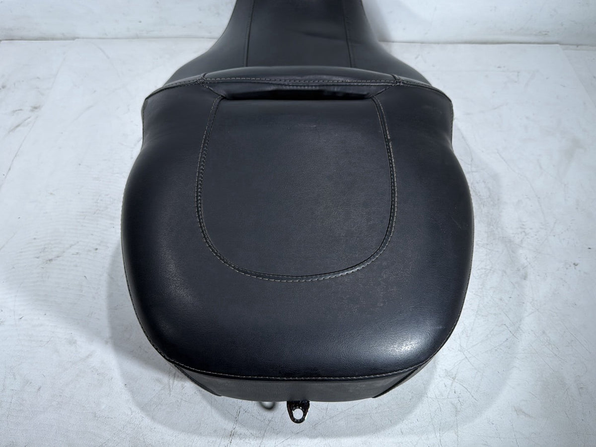 2012 Harley Electra Glide Touring Ultra OEM Passenger Rider Driver Seat Saddle