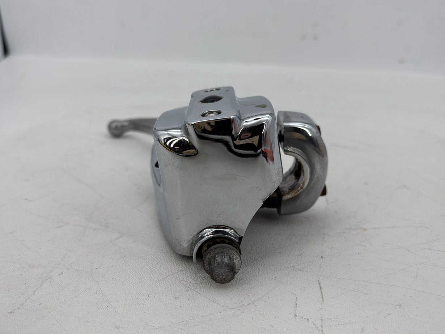 2007 - 2012 Harley-Davidson Dyna Super Glide Front Right Brake Lever Master Cylinder 45019-08A