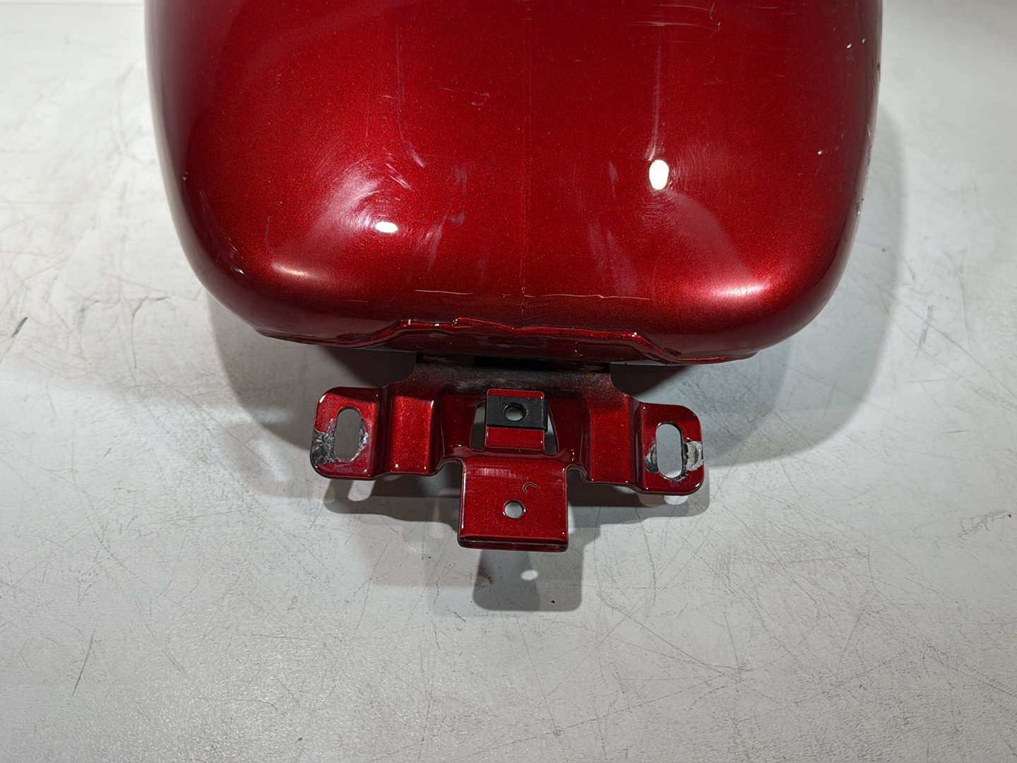 2007 - 2012 Harley-Davidson Touring Electra Glide Ultra Fuel Gas Tank Gasoline Reservoir 	61356-08