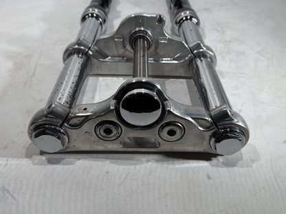 08 Harley Dyna Fat Bob FXDF OEM Front Triple Tree Set & LH RH Fork Legs Sliders