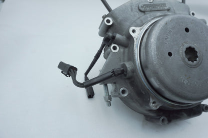 1999 - 2006 Harley-Davidson Dyna Super Glide Crankcase Shaft Engine Motor Cover 24631-03