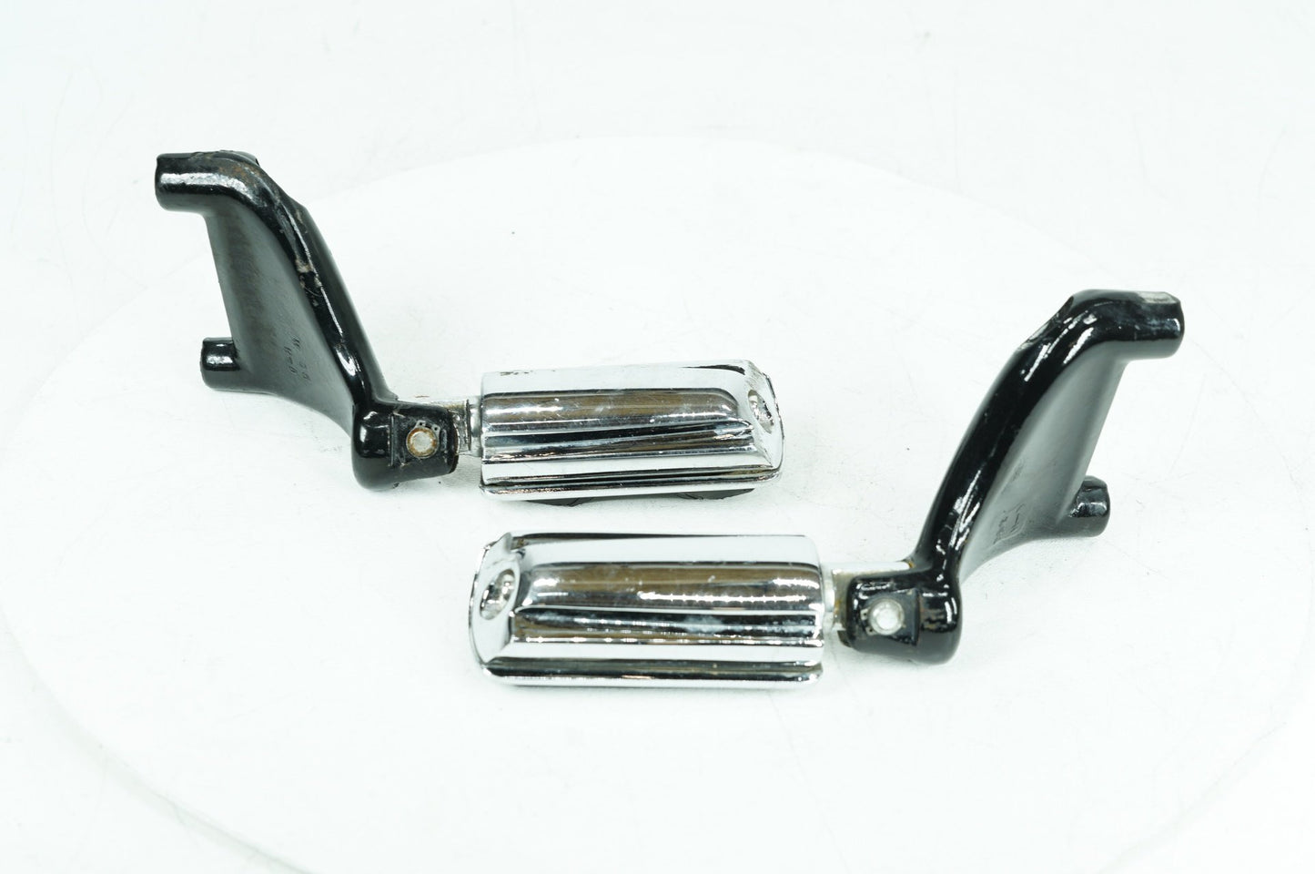 2004 - 2013 Harley-Davidson Sportster Custom Passenger Left & Right Foot Pegs 49314-04