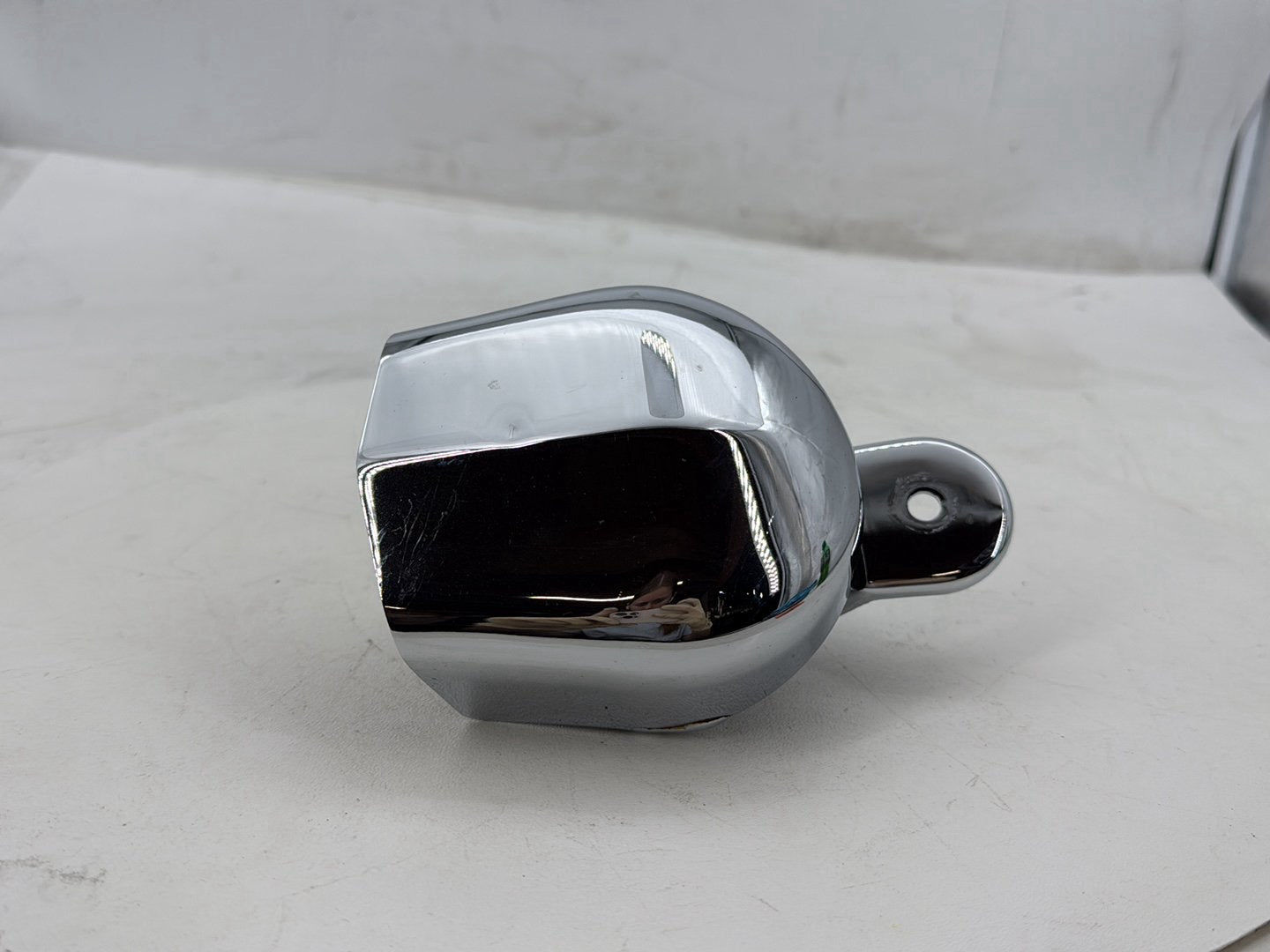 2005 Harley Road Glide Touring FLTRI OEM Horn Signal Klaxon Chrome Cover
