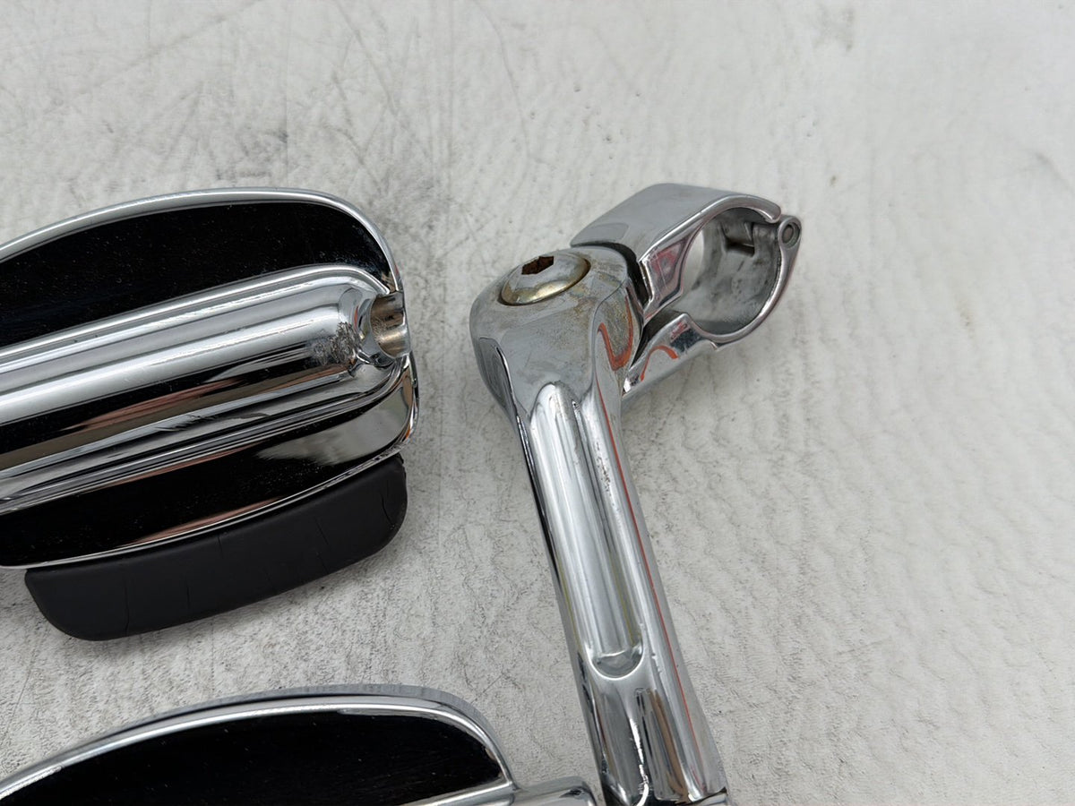2011 Harley Heritage Softail Classic FLSTC OEM Front Right Left Highway Foot Pegs