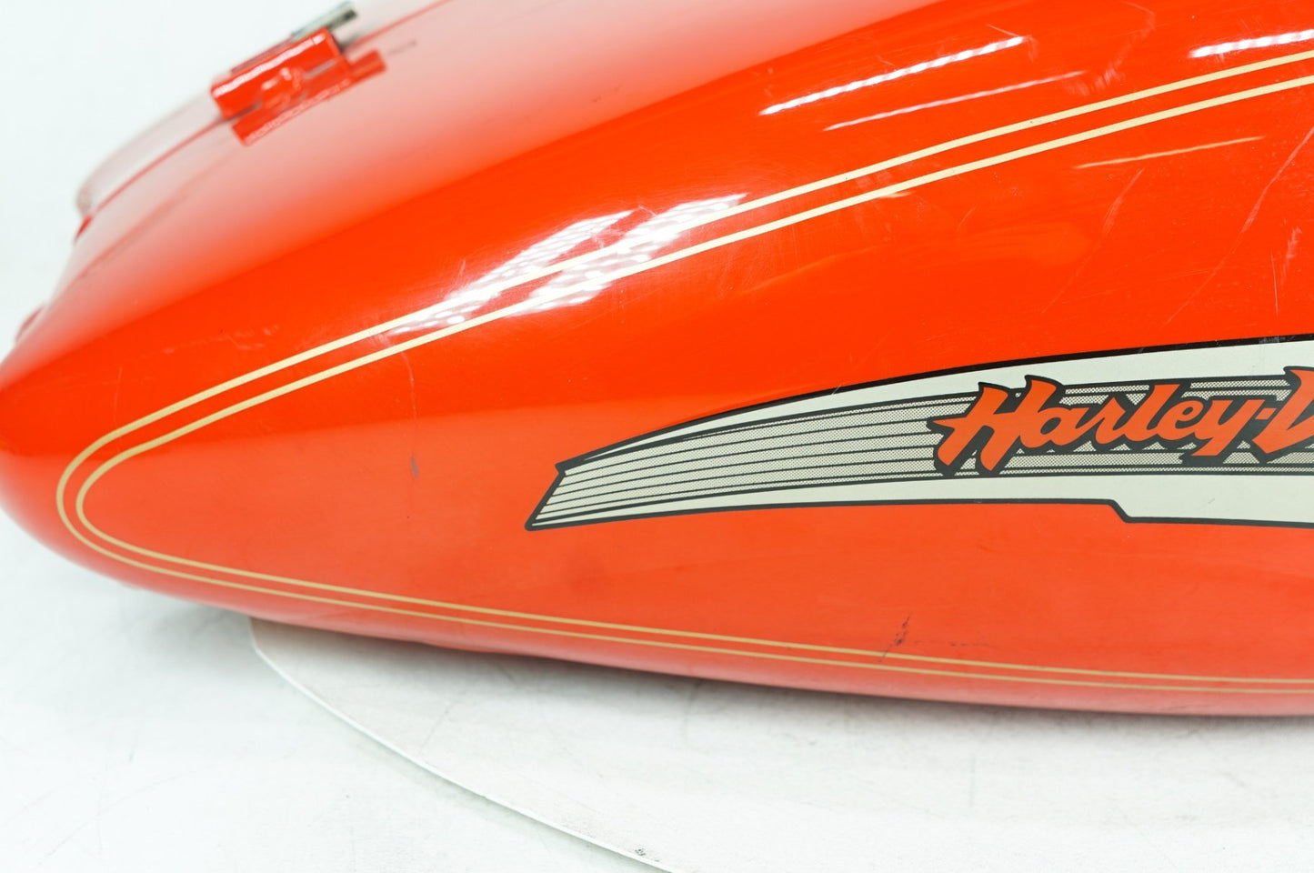 1999 - 2006 Harley-Davidson Touring Electra Glide Classic Fuel Gas Tank Gasoline Reservoir 61356-03