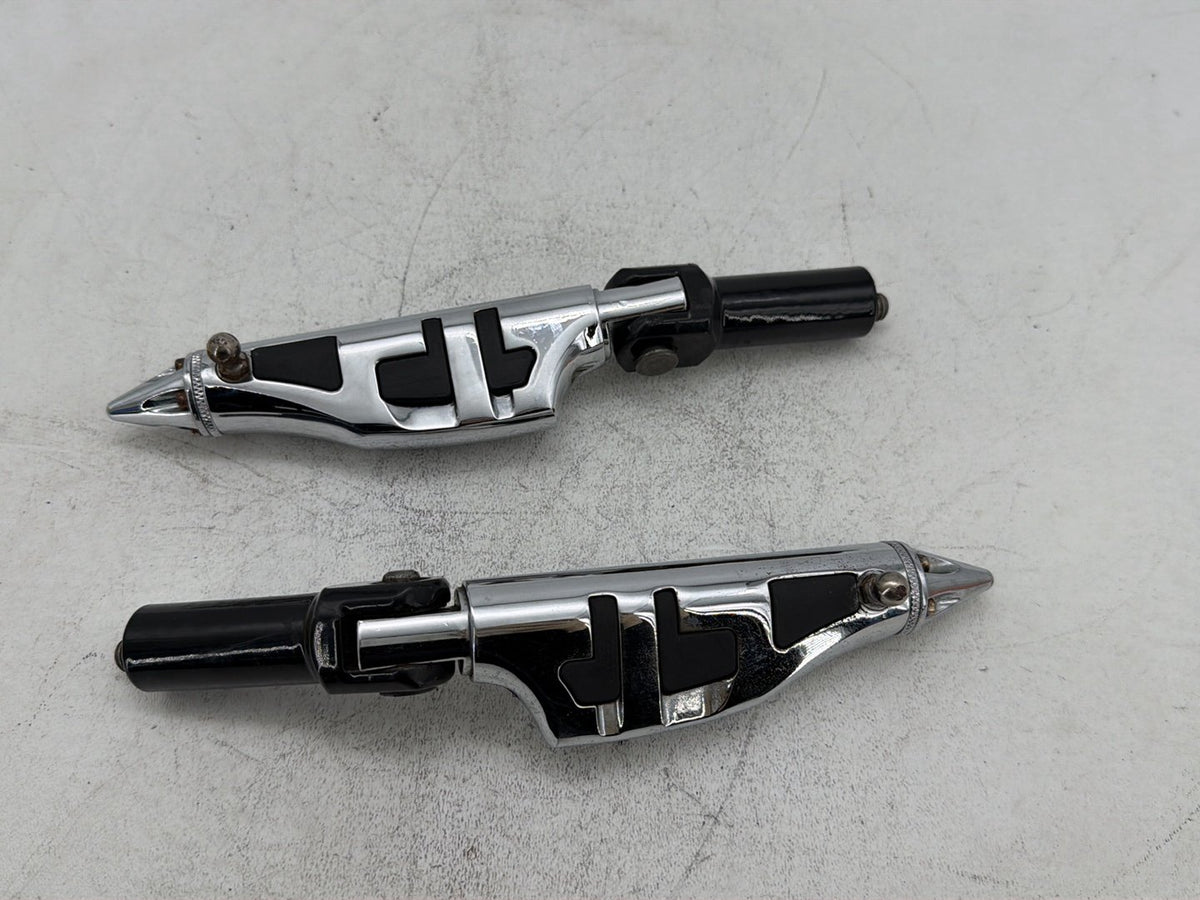 2007 Harley Softail Standard FXST OEM Front Right Left Highway Foot Pegs