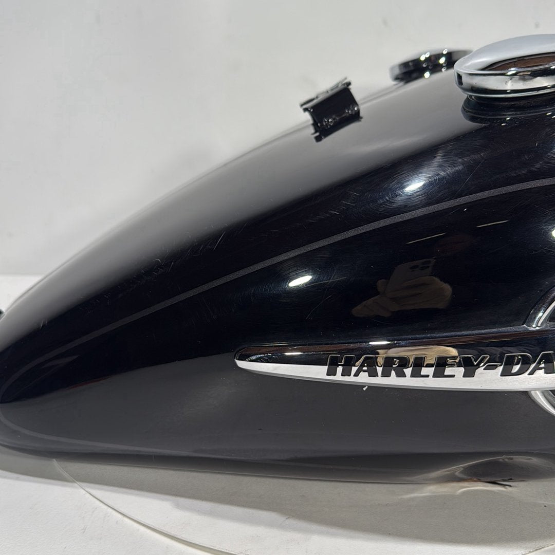 2017 - 2026 Harley-Davidson Softail Heritage Classic 114 Fuel Gas Tank Gasoline Reservoir 61000674