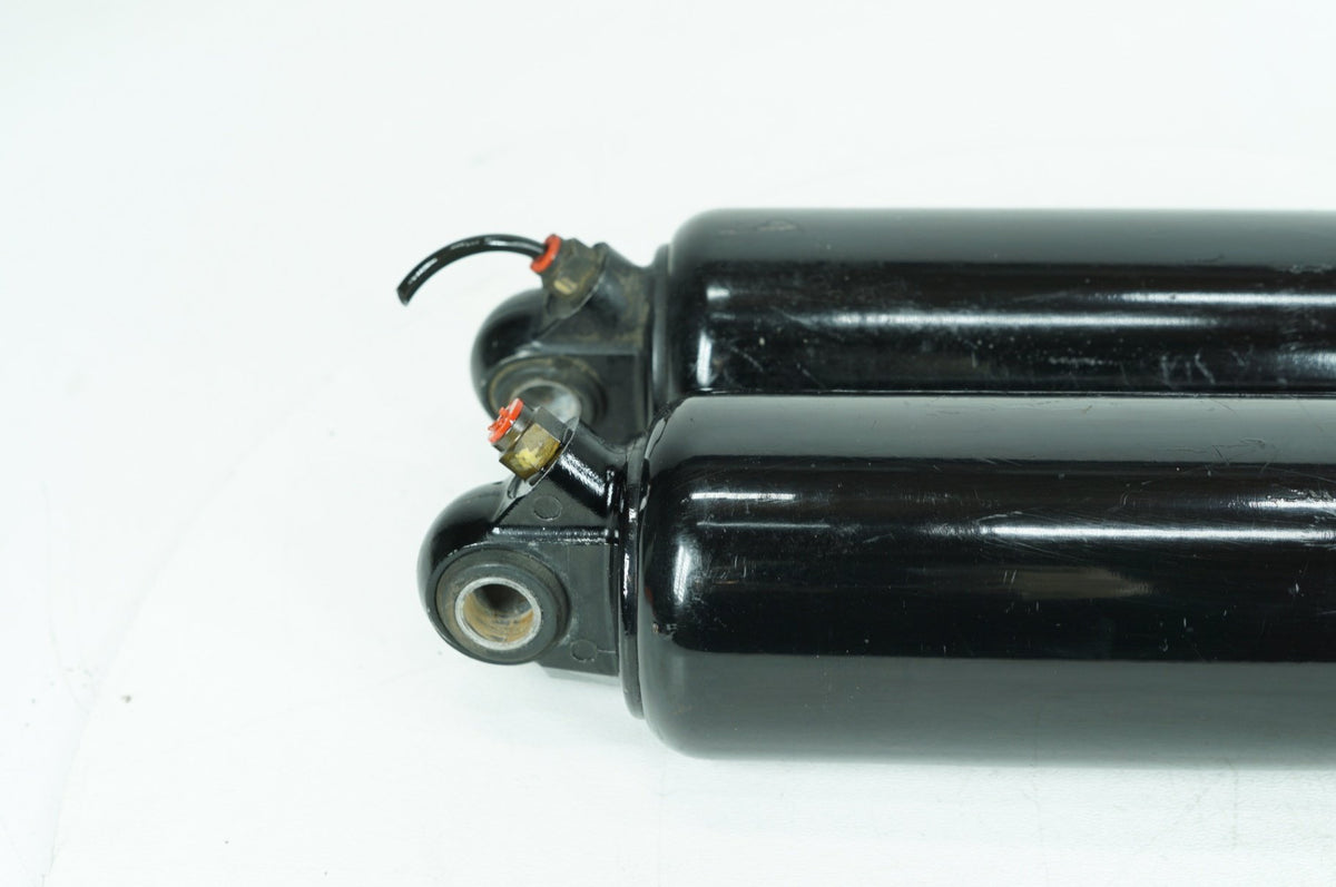 2012 Harley Touring Road Glide Custom Rear Left Right Shock Absorbers Low 12"