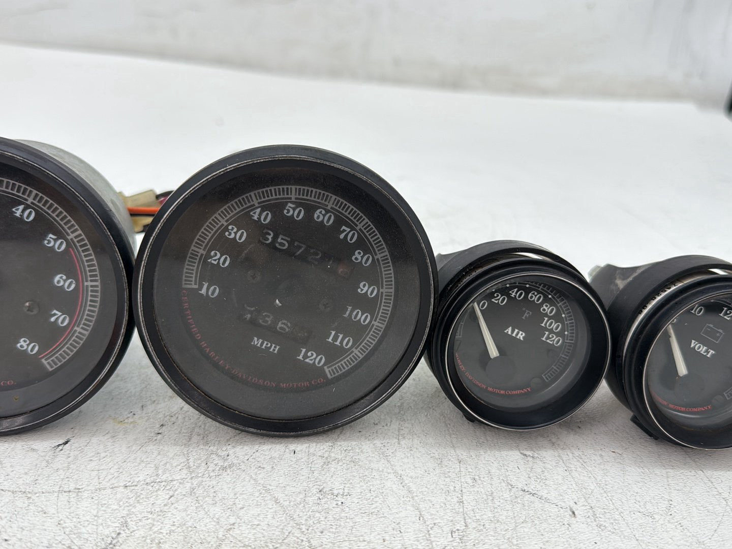 1996 Harley Electra Glide Touring FLHT OEM Air Oil Volt Fuel Tacho Speedo Gauges