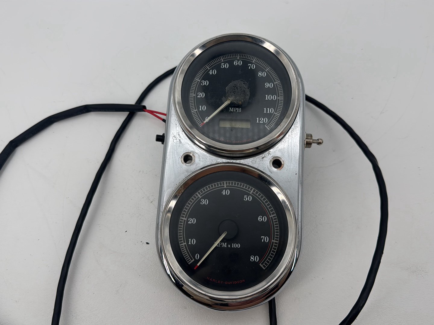 1999 - 2006 Harley-Davidson Dyna Low Rider Speedo Tacho Speedometer Tachometer Gauges 67025-99A