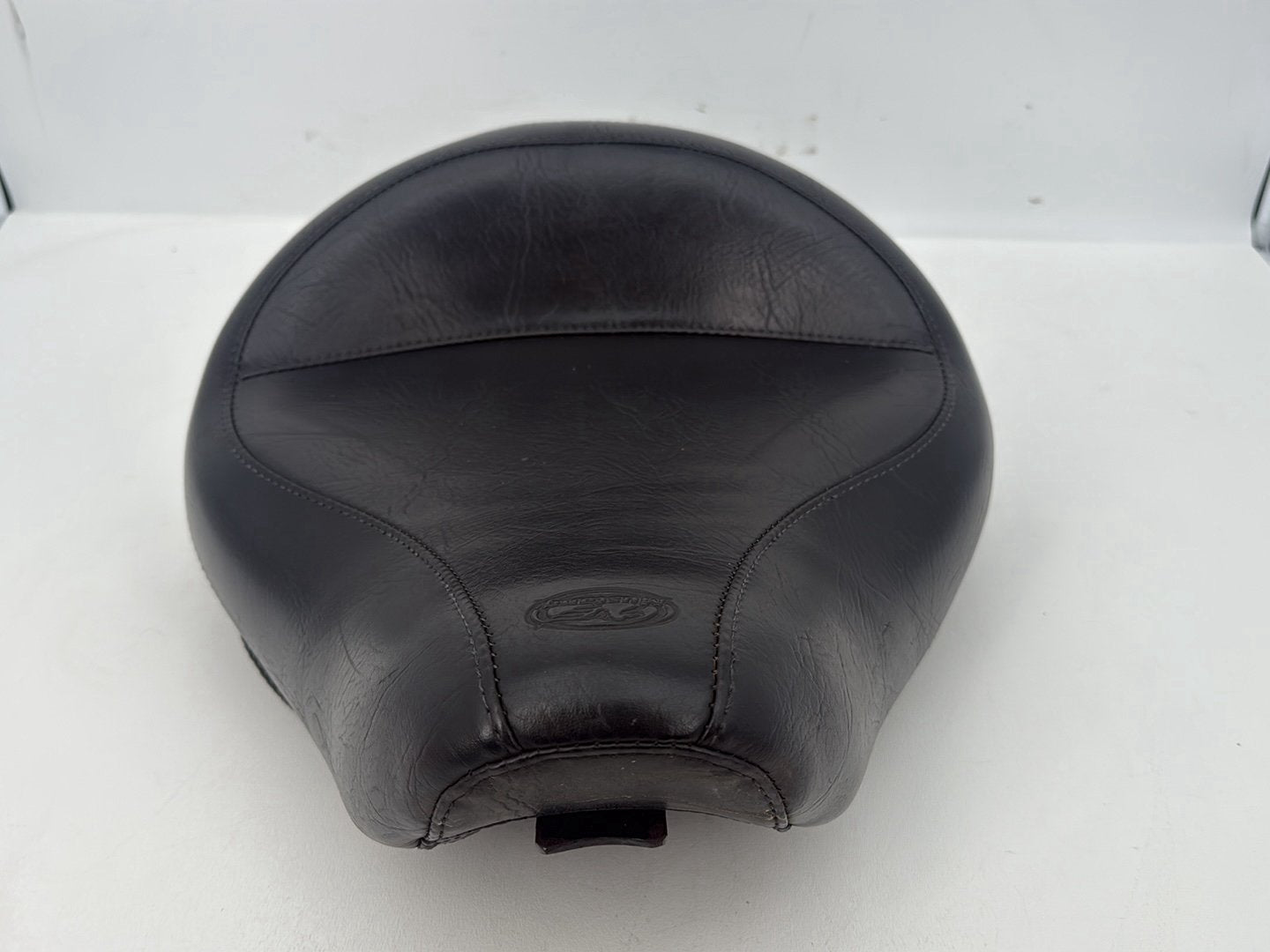 2004 - 2022 Harley-Davidson Sportster 1200 Nightster Rider Driver Solo Seat Pillion MUSTANG