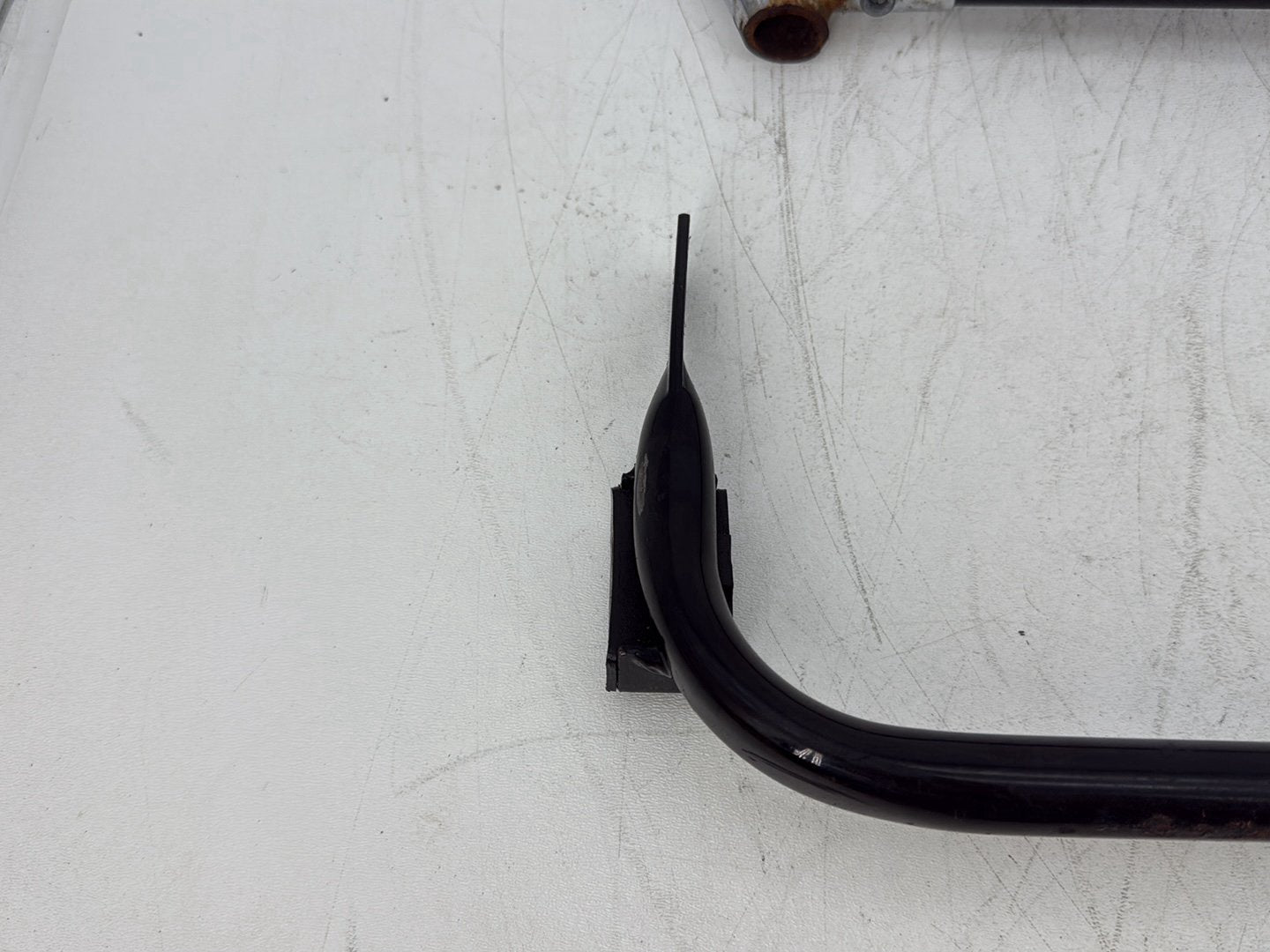 00 Harley Touring Electra Glide Ultra OEM Rear Left Right Saddlebag Guard Rails