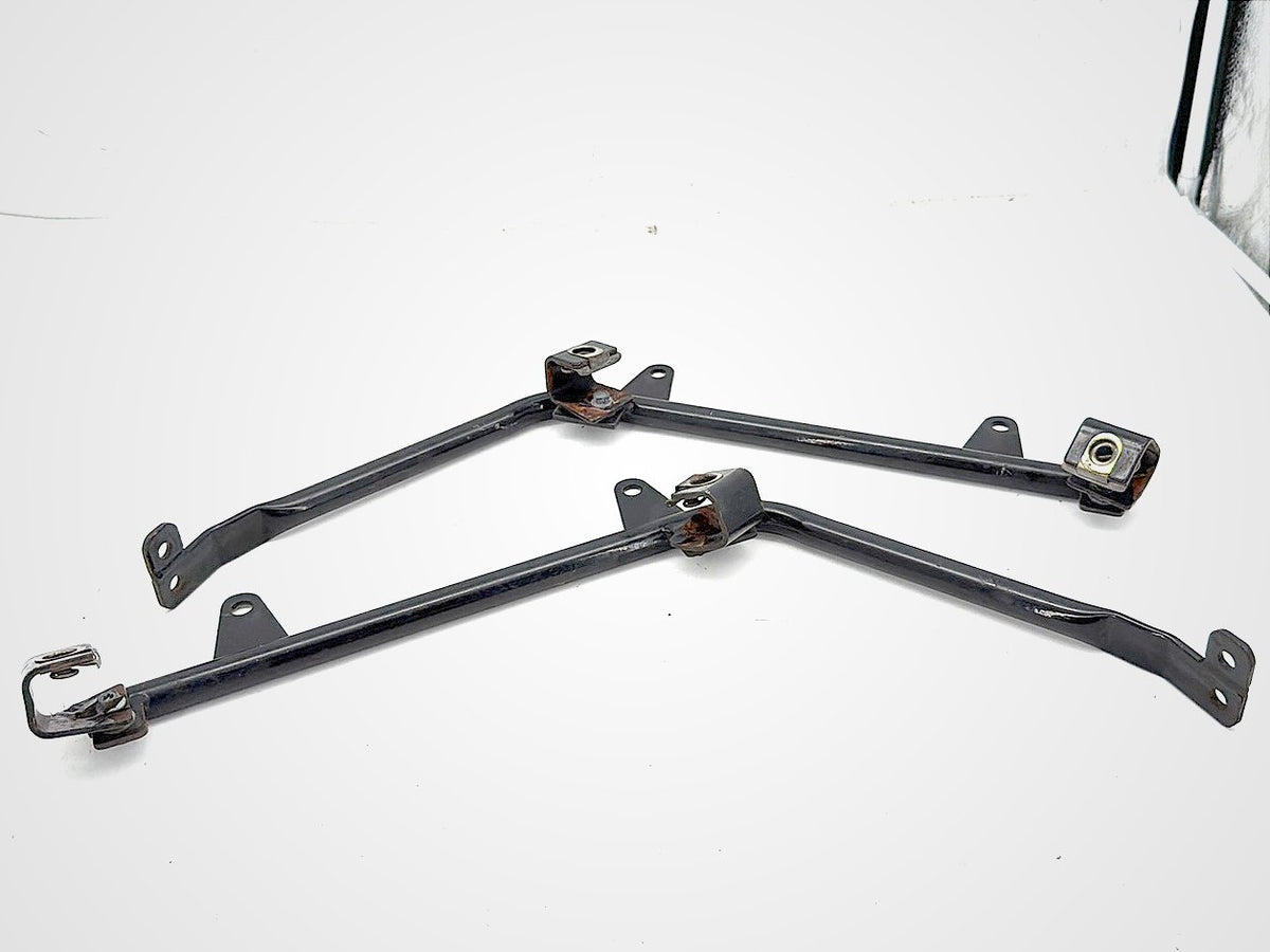 05 Harley Softail Springer FLSTSCI OEM Rear Left Right Saddlebag Guard Rails Bar