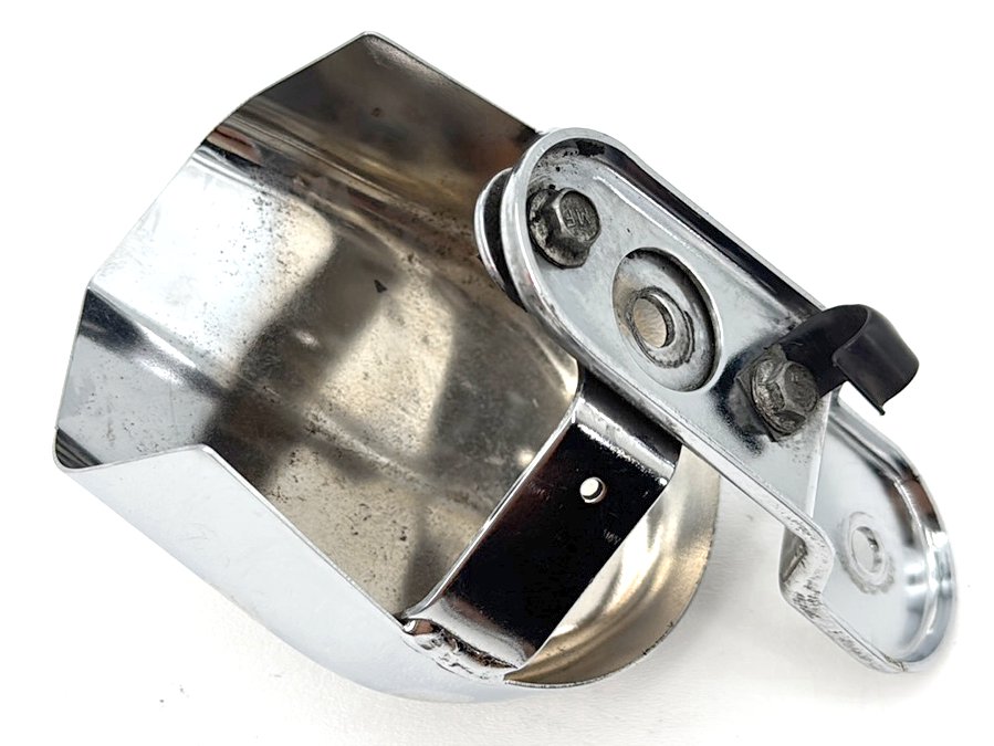 1999 - 2006 Harley-Davidson Touring Electra Glide Classic Horn Signal Klaxon Chrome Cover  	69012-93A