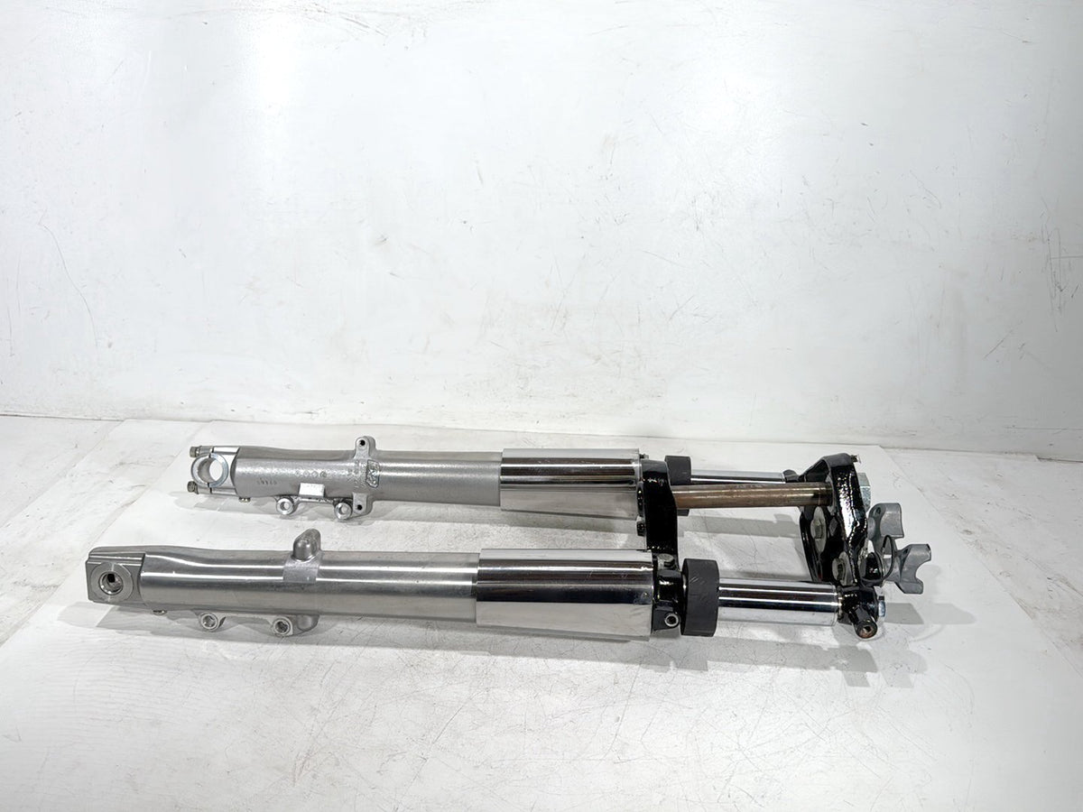 07 Harley Electra Glide Touring Front Triple Tree Set & LH RH Fork Legs Sliders