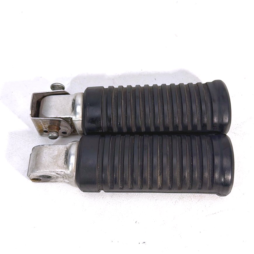 2017 - 2026 Harley-Davidson Softail Heritage Classic 114 Left & Right Step Foot Rest Pegs 50501104