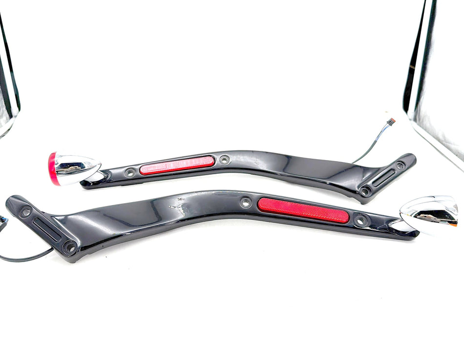 2020 Harley Softail Standard Rear Left Right Fender Struts Bracket & Turn Signal