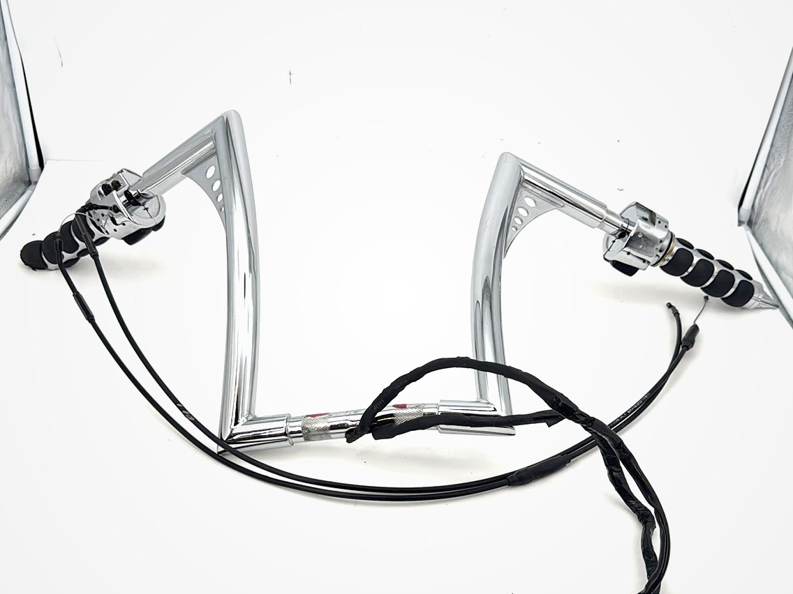 1999 - 2006 Harley-Davidson Dyna Low Rider Handlebars Left Right Switches Controls left turn signal headlight, right engine kill switches