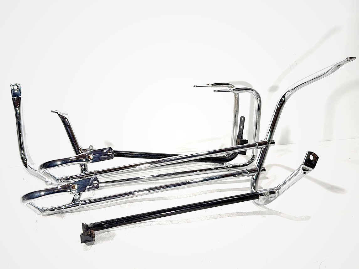 1999 - 2006 Harley-Davidson Touring Electra Glide Classic Rear Left Right Saddlebag Guard Rails Bar