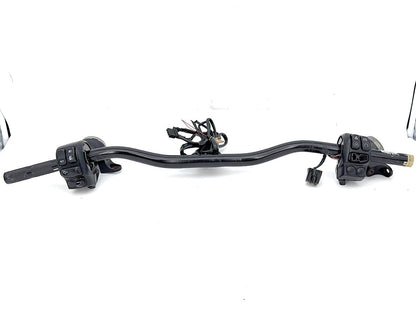 2019 - 2023 Harley-Davidson Touring Road King Special Handlebars Left Right Switches Controls 71500419 , 55800378