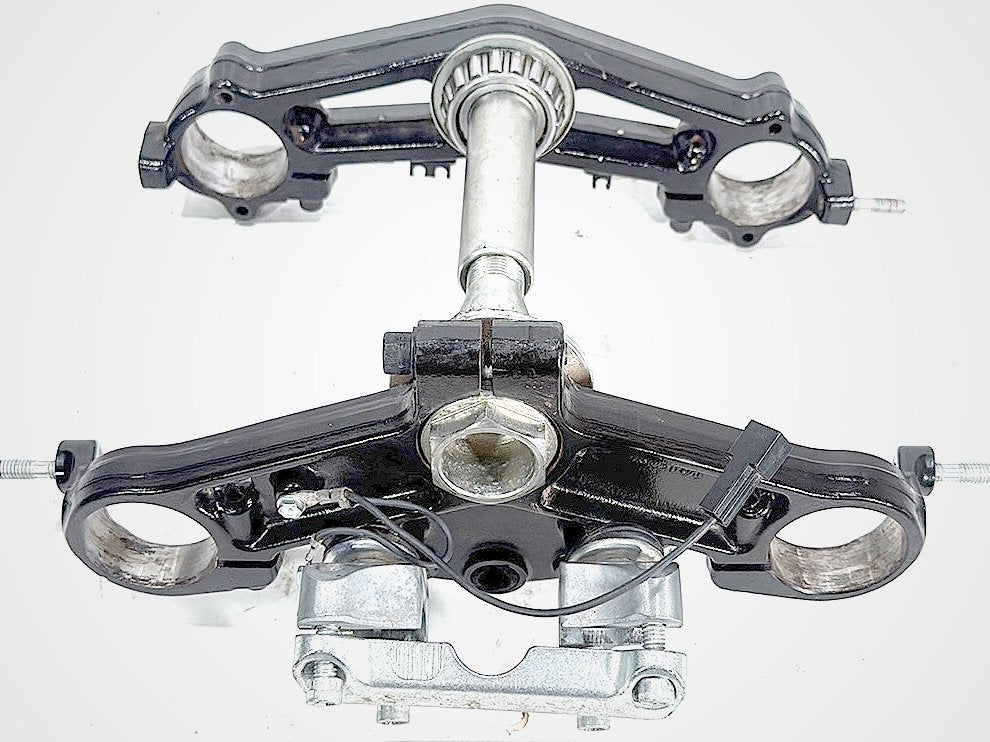 2022 Harley Road King Touring FLHR OEM Front Fork Upper Lower Triple Tree