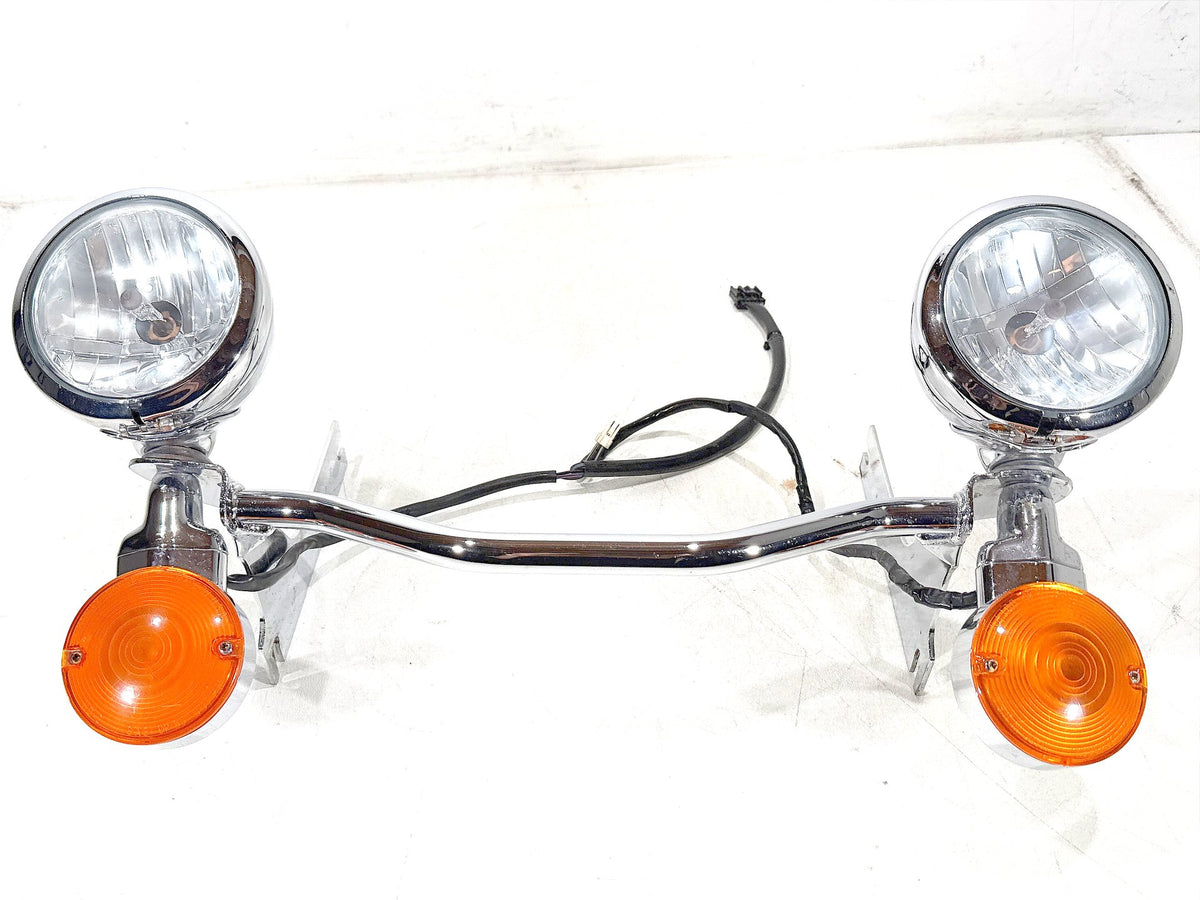 2002 Harley Electra Glide Touring OEM Front Turn Signal Indicators Aux Light Bar