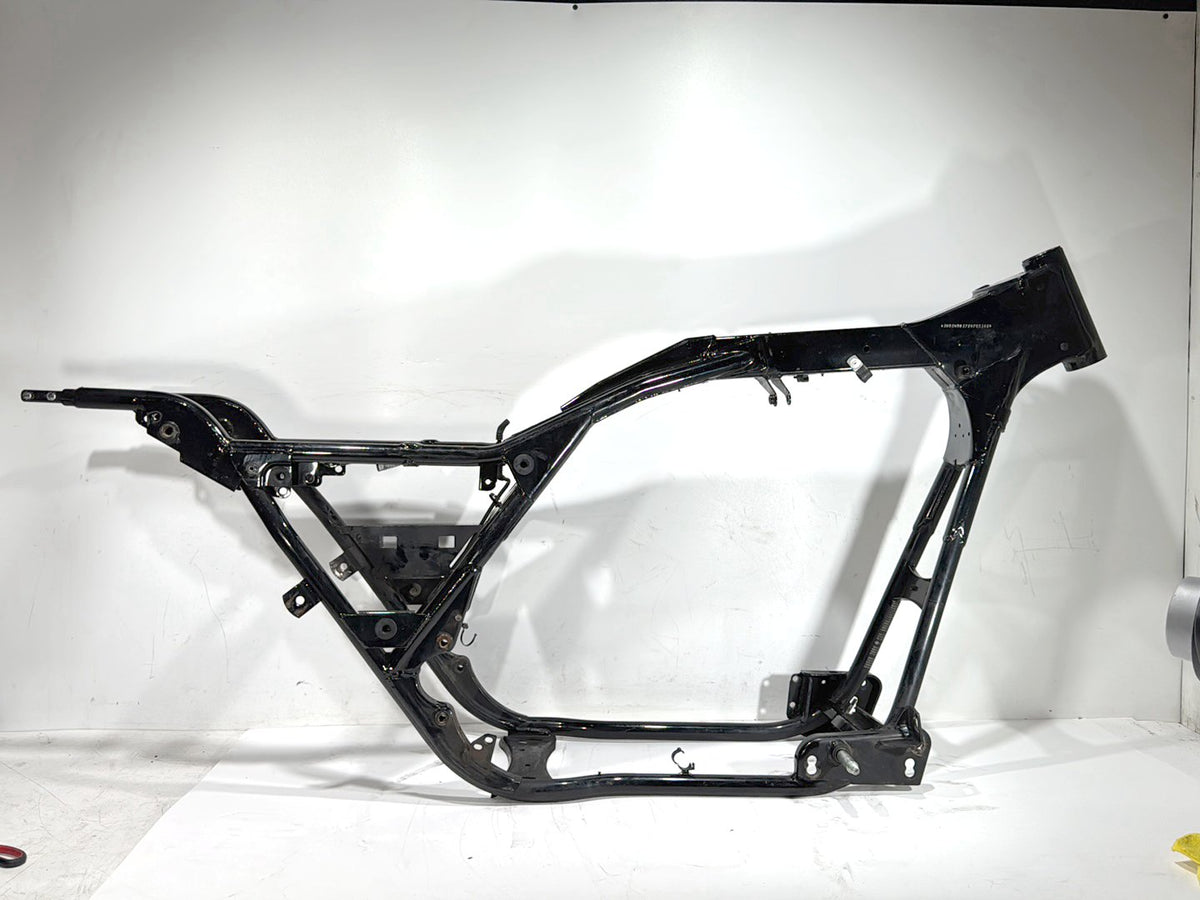 2006 Harley Street Glide Touring FLHXI OEM Body Main Frame Chassis SLVG