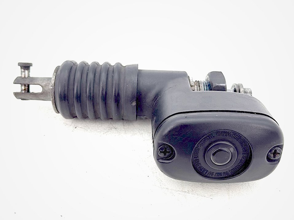 2011 Harley Softail FLSTFB Fat Boy OEM Rear Brake Master Cylinder Reservoir
