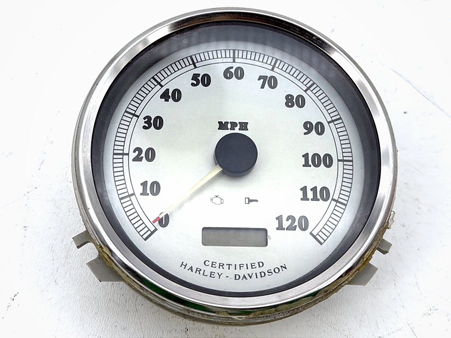 1999 - 2006 Harley-Davidson Touring CVO Screamin Eagle Road King Speedo Speedometer Gauge Cluster  	67209-02