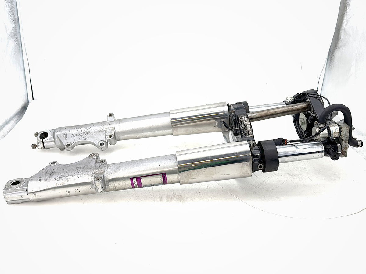 95 Harley Touring Electra Classic Front Triple Tree Set LH RH Fork Legs Sliders