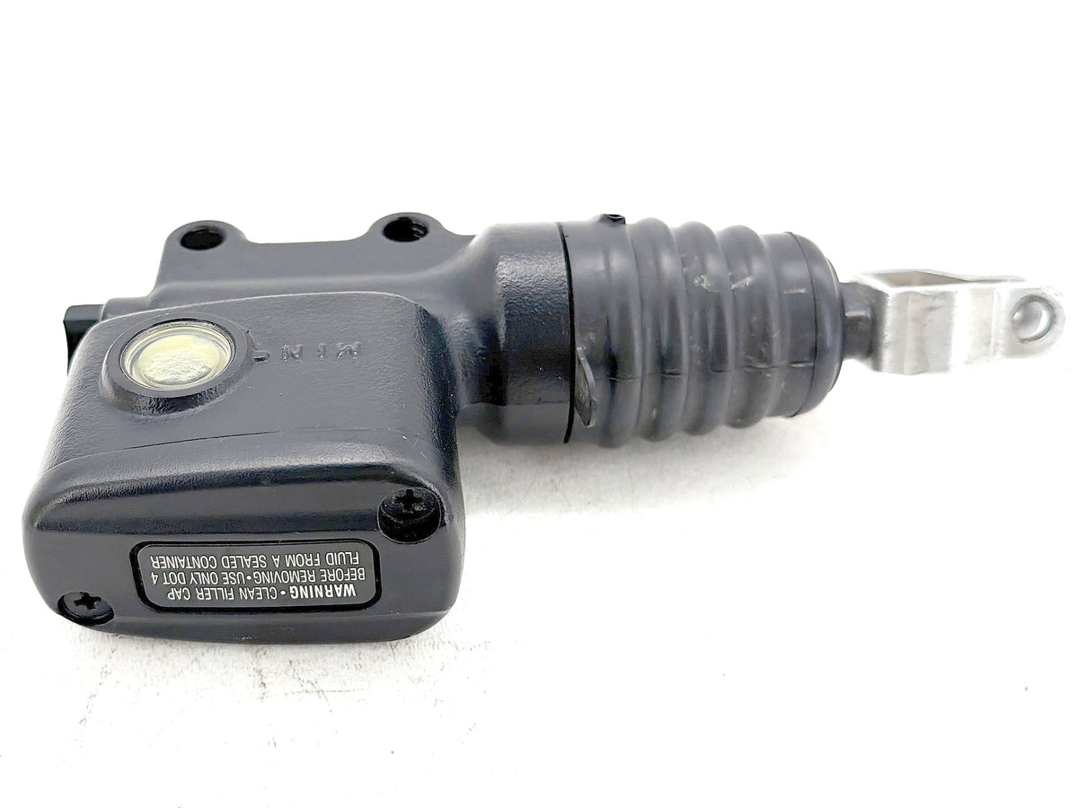 2020 Harley Softail Standard FXST OEM Rear Brake Master Cylinder Reservoir