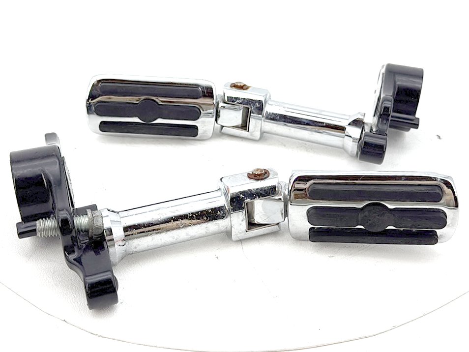 2008 Harley Touring Electra Glide Ultra OEM Passenger Left & Right Foot Pegs