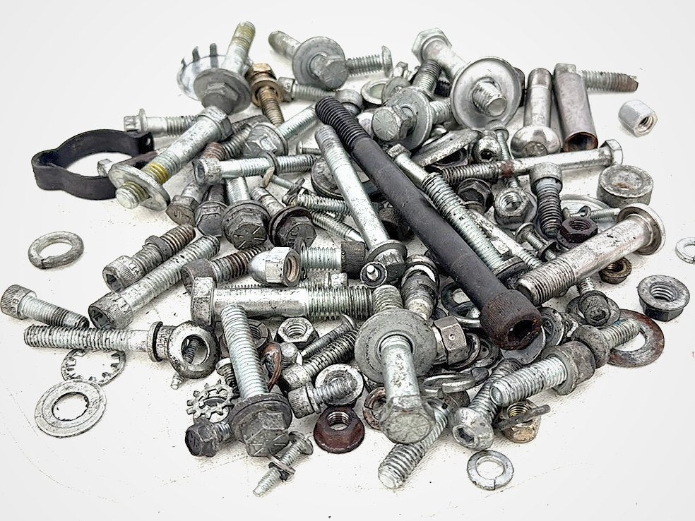 2004 Harley Dyna Super Glide FXDI OEM Hardware Bolts Nuts & Brackets