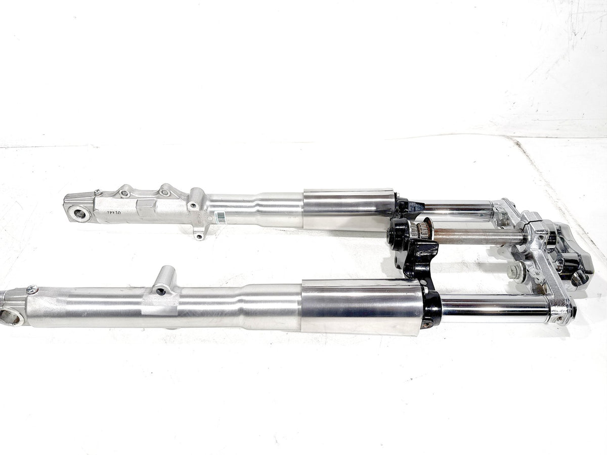 2011 Harley Softail Deluxe OEM Front Triple Tree Set & LH RH Fork Legs Sliders