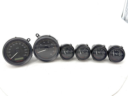1999 - 2006 Harley-Davidson Touring Electra Glide Ultra Air Oil Volt Fuel Tacho Speedo Gauges 67349-04A , 67348-04D